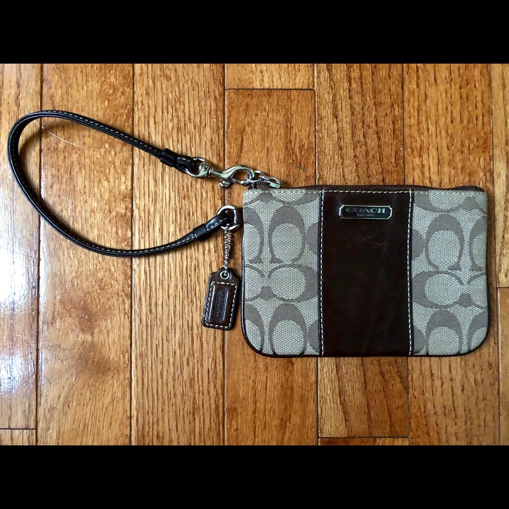 COACH Signature Small Colorblock Wristlet Wallet